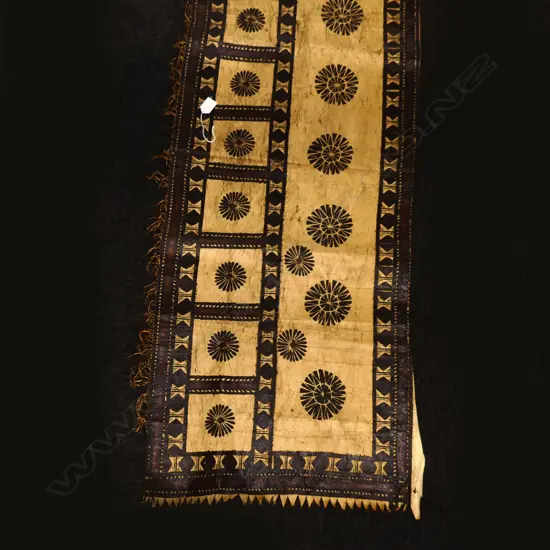Old Fijian Tapa 'runner',